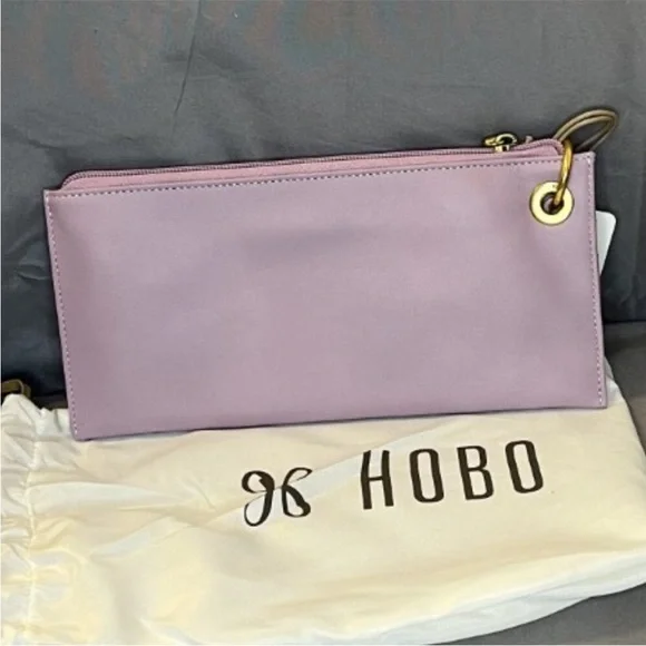 Hobo Vida Quilted Wristlet/Clutch 💖 - Picture 3 of 4
